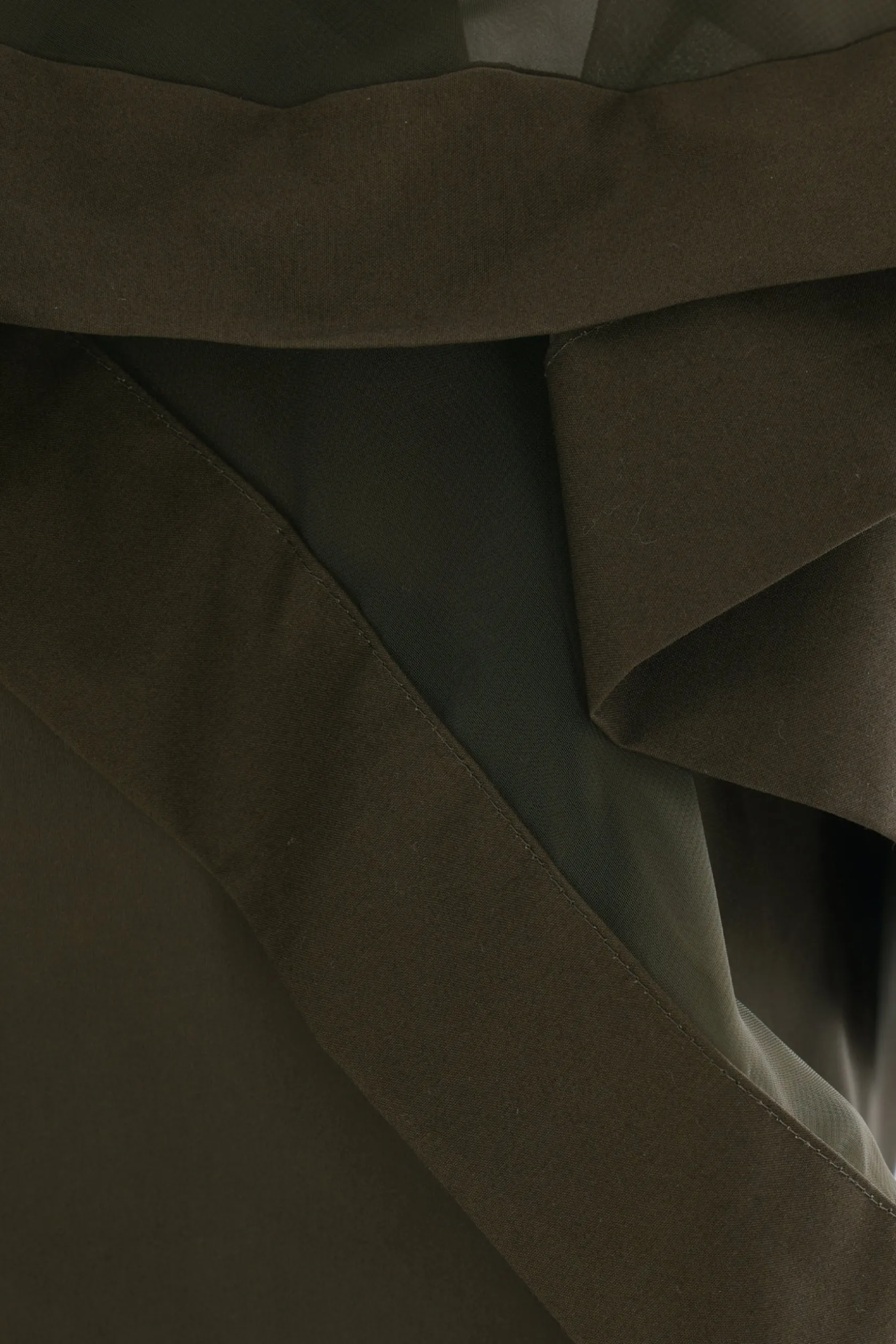 Abiti>SACAI abito smanicato in raso e chiffon Marrone