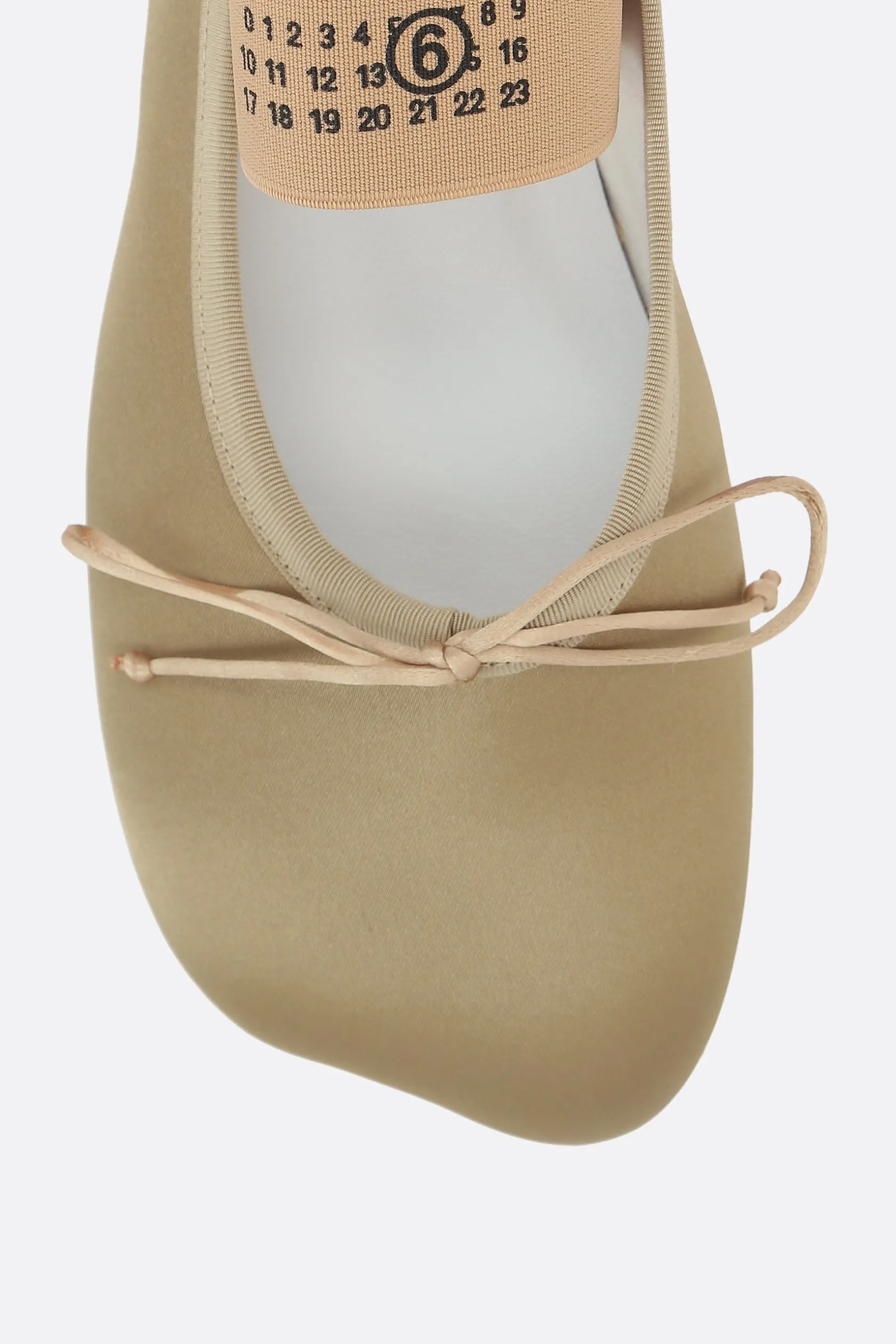 Scarpe Basse>MM6 ballerina Anatomic in raso Neutro
