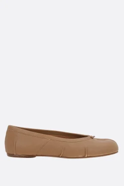 Scarpe Basse>MAISON MARGIELA ballerina Tabi in nappa Neutro