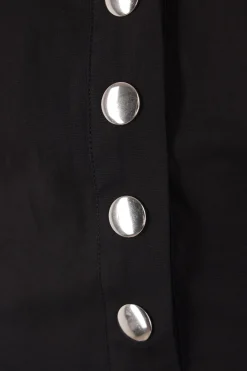 Topwear><noscript><img width=