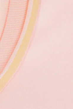Topwear><noscript><img width=