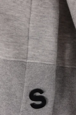 Topwear><noscript><img width=
