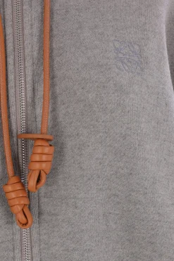 Topwear><noscript><img width=