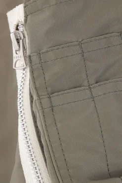 Topwear><noscript><img width=