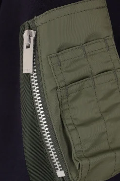Topwear><noscript><img width=