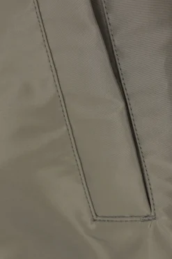 Topwear><noscript><img width=