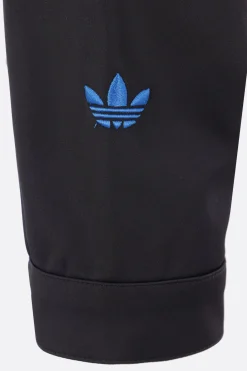 Topwear><noscript><img width=
