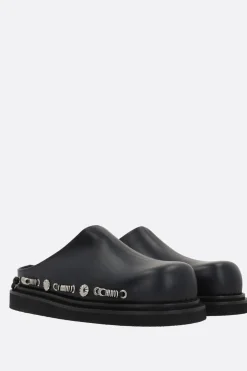 Mocassini E Slippers>TOGA VIRILIS mule in pelle liscia con occhielli Nero