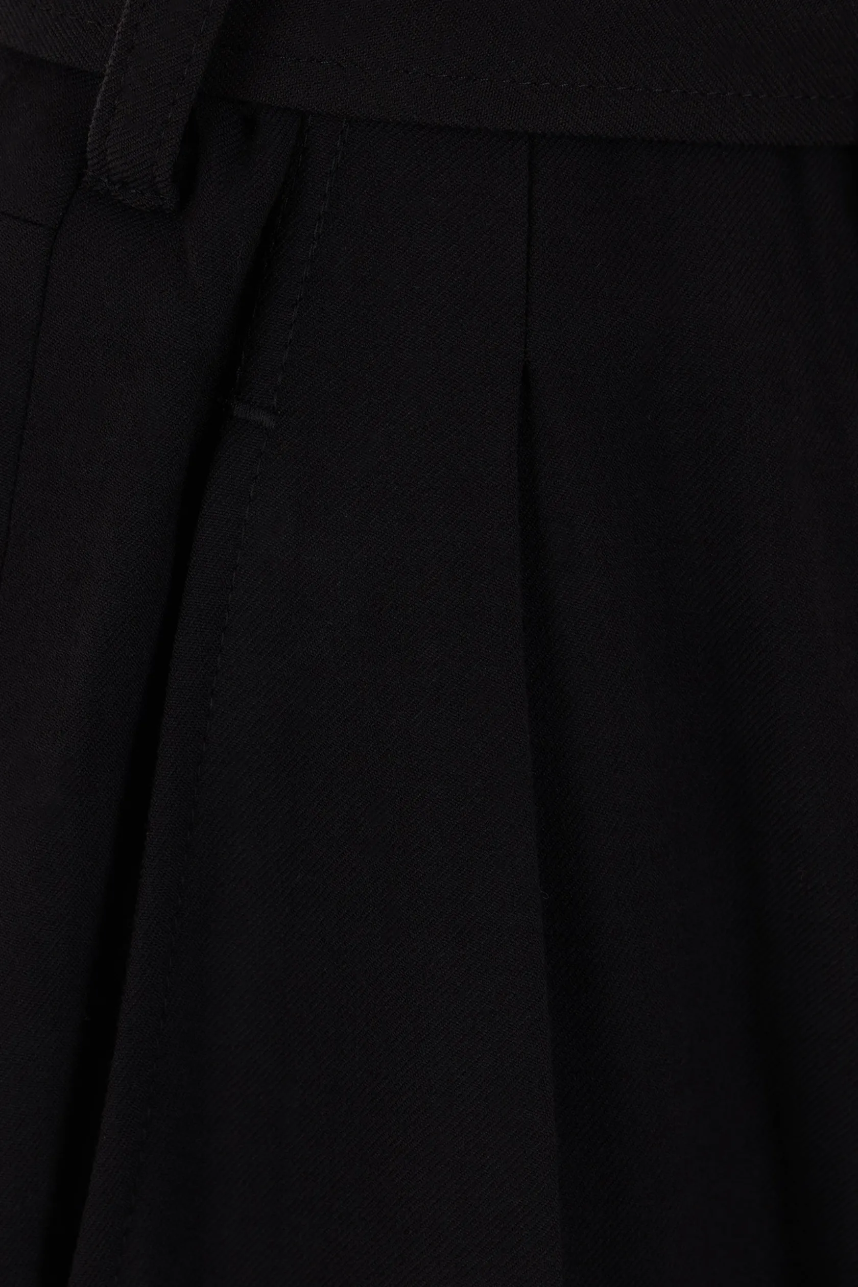 Pantaloni>YOHJI YAMAMOTO pantalone con pinces in gabardine Nero