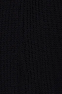 Topwear><noscript><img width=