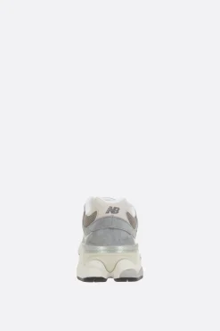 Sneakers><noscript><img width=