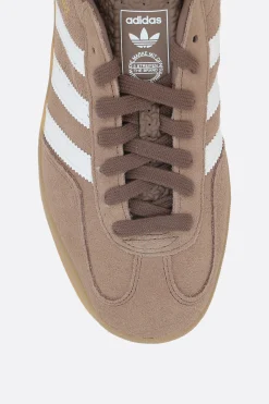 Sneakers><noscript><img width=