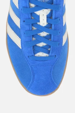 Sneakers><noscript><img width=