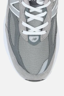 Sneakers><noscript><img width=