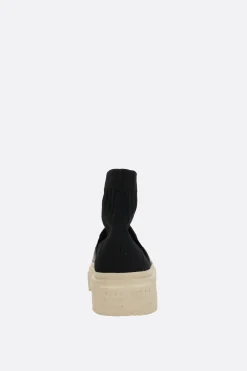 Sneakers><noscript><img width=