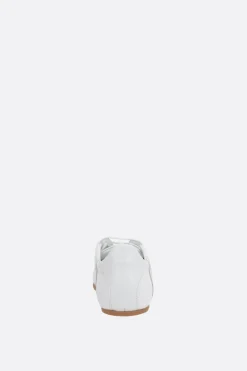 Sneakers><noscript><img width=