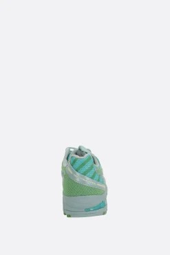 Sneakers><noscript><img width=