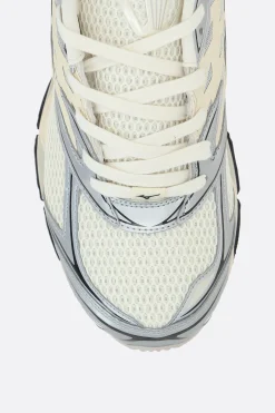 Sneakers><noscript><img width=