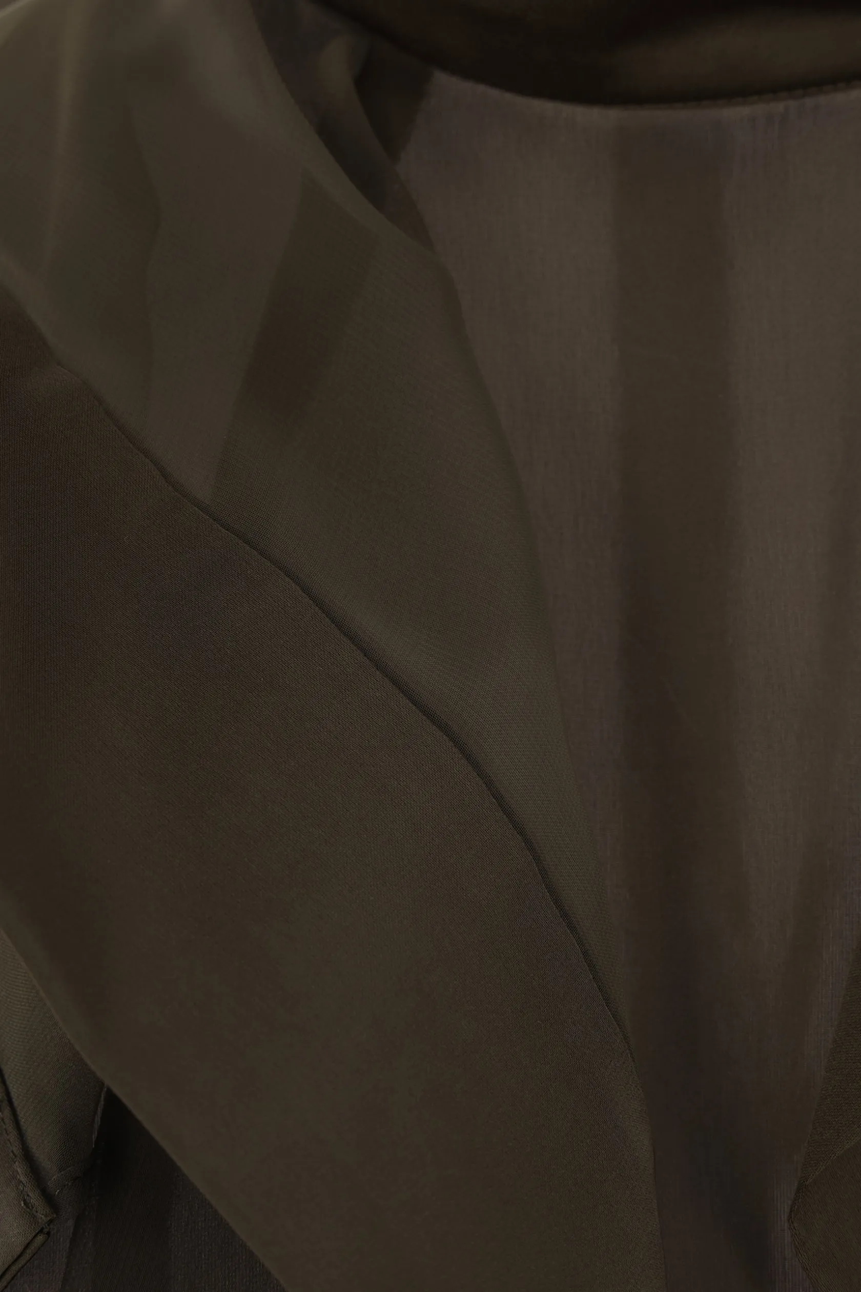 Topwear>SACAI top smanicato in raso e chiffon Marrone