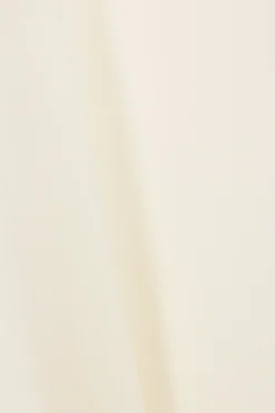Topwear><noscript><img width=