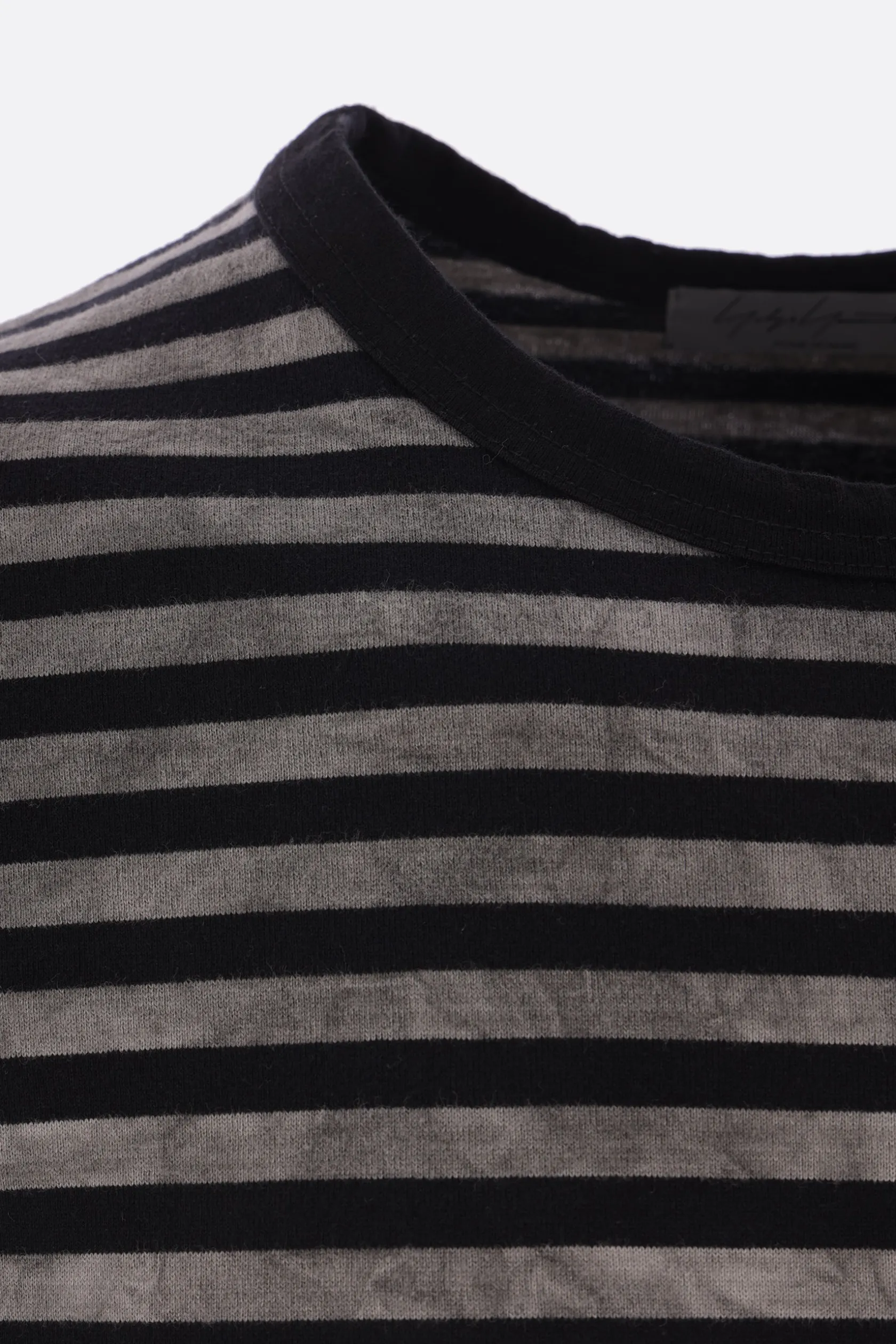 Topwear>YOHJI YAMAMOTO t-shirt a maniche lunghe in cotone a righe Grigio