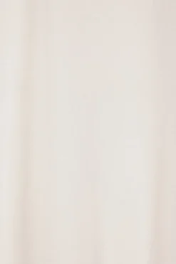 Topwear><noscript><img width=