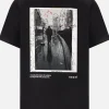 Topwear>SACAI t-shirt James Dean in cotone Nero